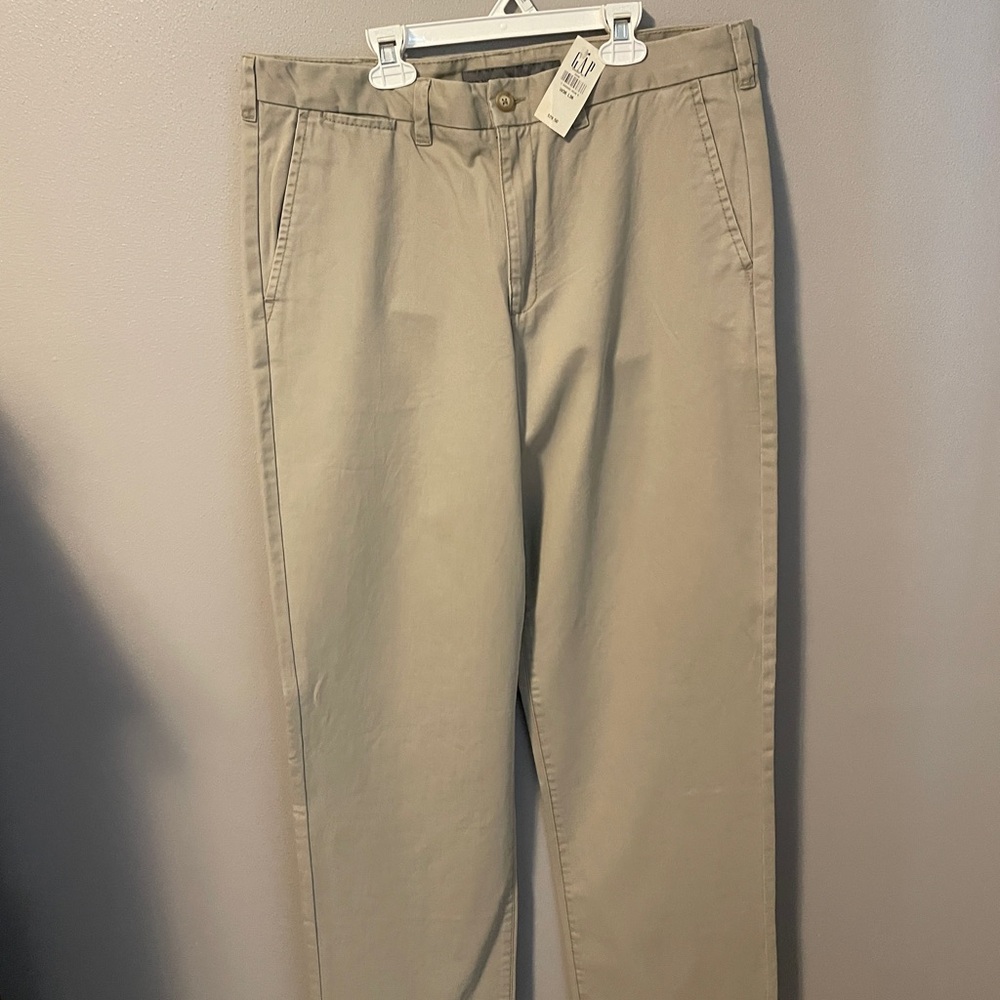 GAP Men's Tan Chinos
